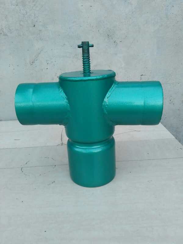 鋼管焊接鐵質出水口、上蓋自卸式給水栓、維修方便